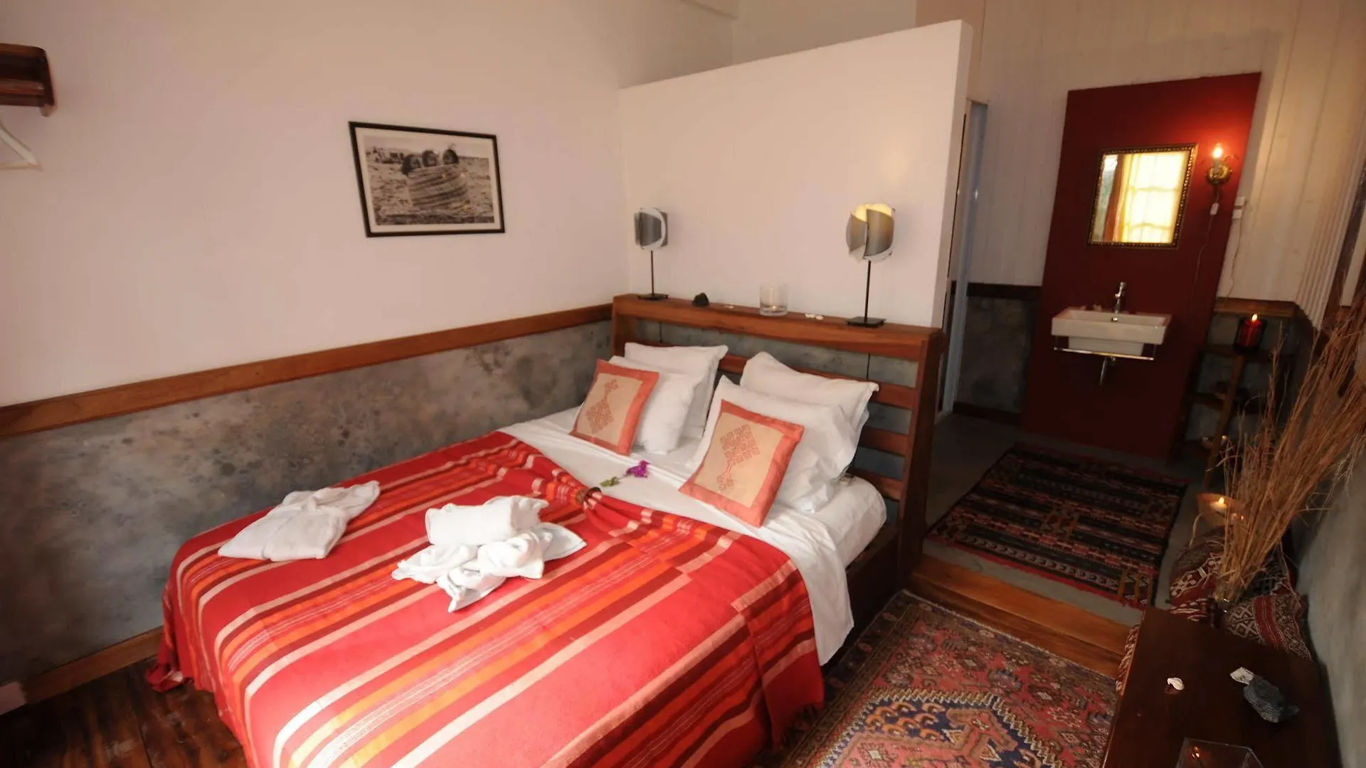 The Colonial Guest House Sao Filipe Hotel